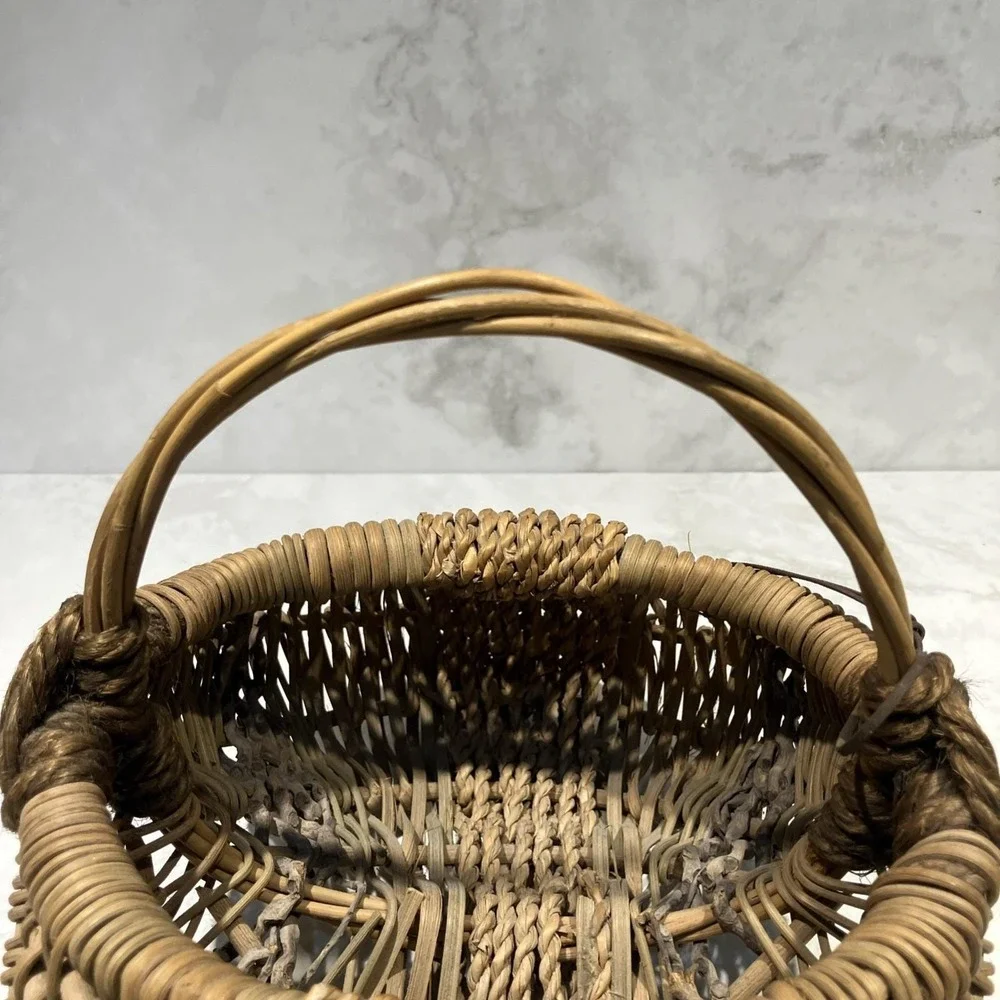Vintage Woven Buttocks/Butt Basket Primitive Folk Art Rustic Egg Gathering Boho